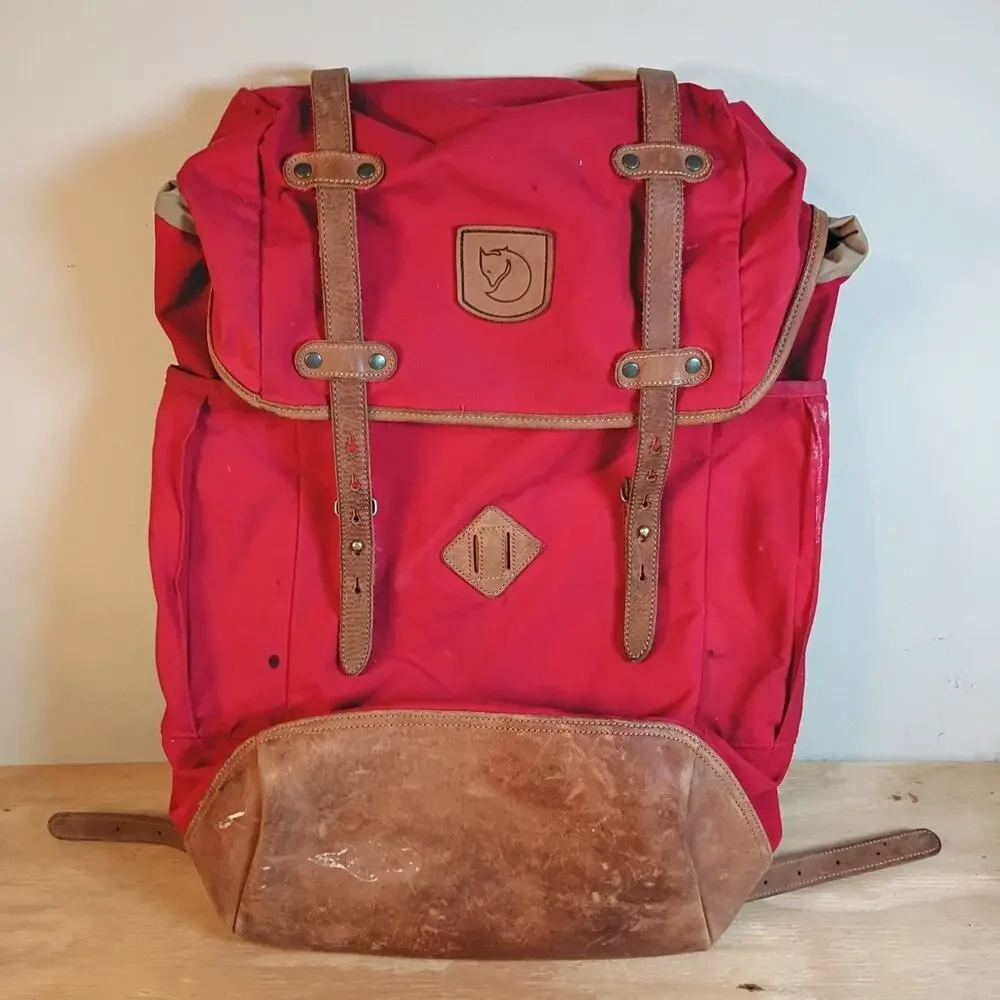 Fjallraven Rucksack No. 21 Large Backpack Red G-1000 Leather Hiking Daypack